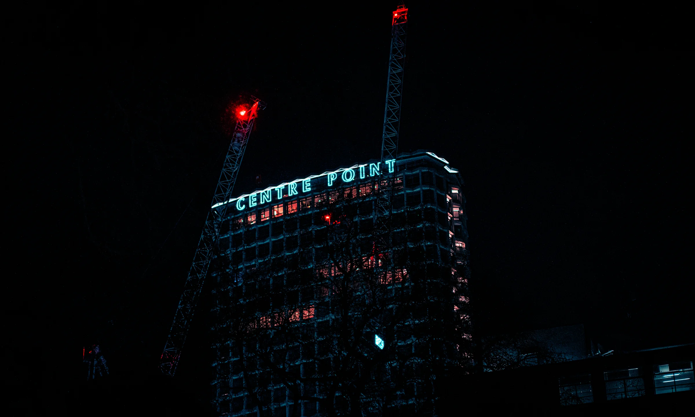 London, photograph 4 of 5, by Sam Rose.