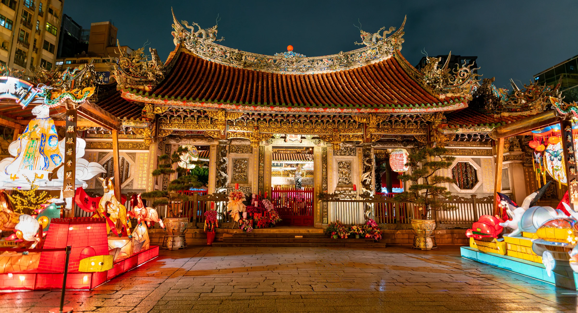 Taiwan, photograph 37 of 40, by Sam Rose.