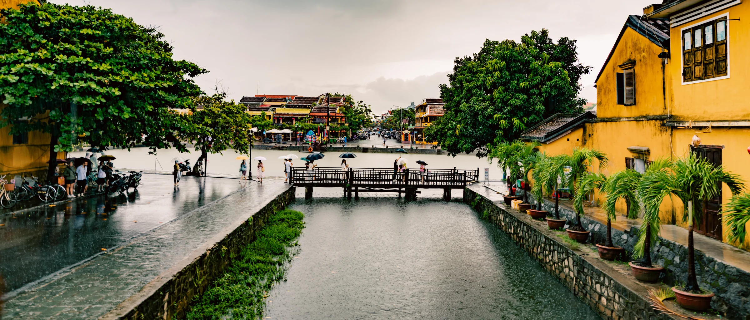 Vietnam, photograph 7 of 18, by Sam Rose.
