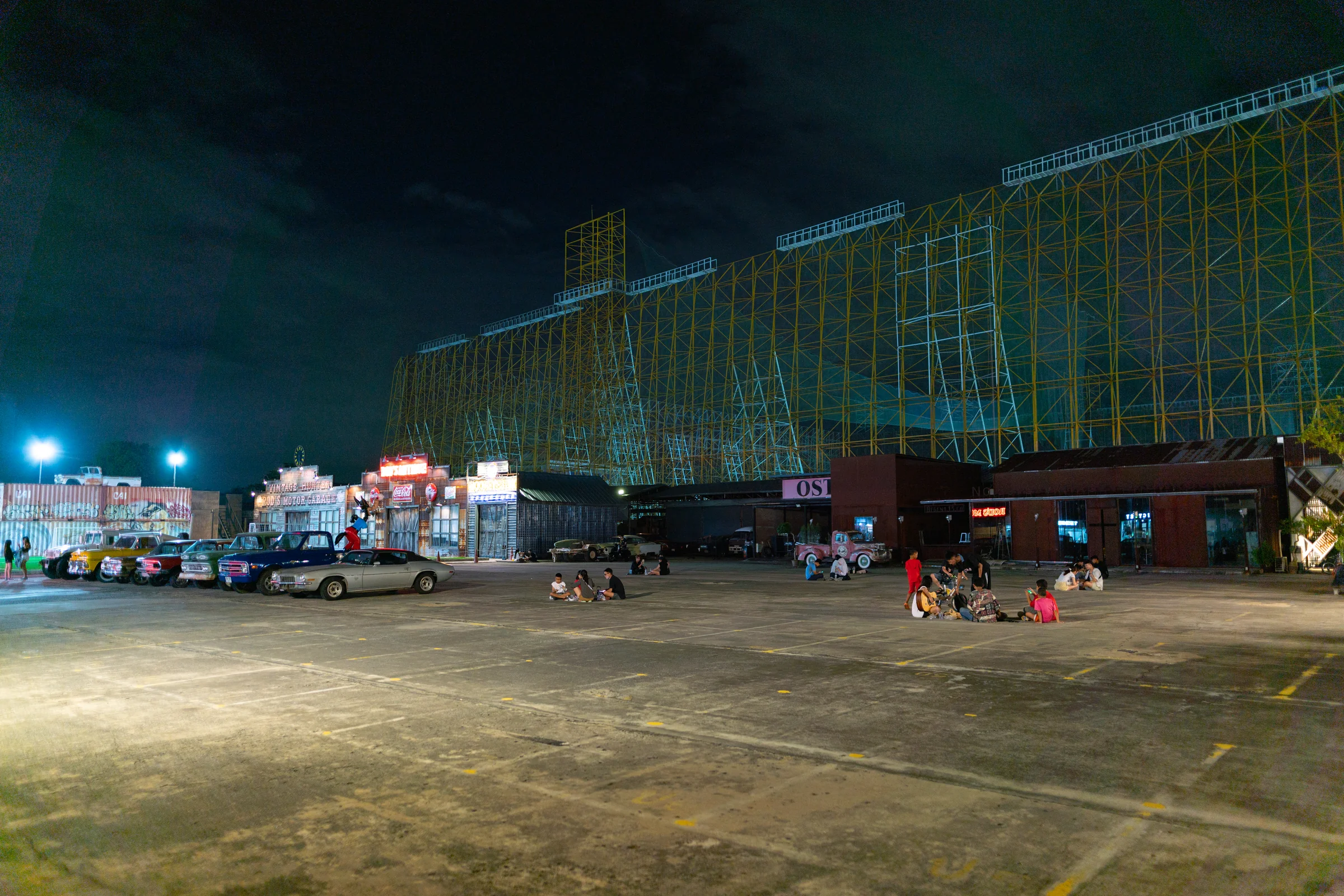 Thailand, photograph 9 of 10, by Sam Rose.