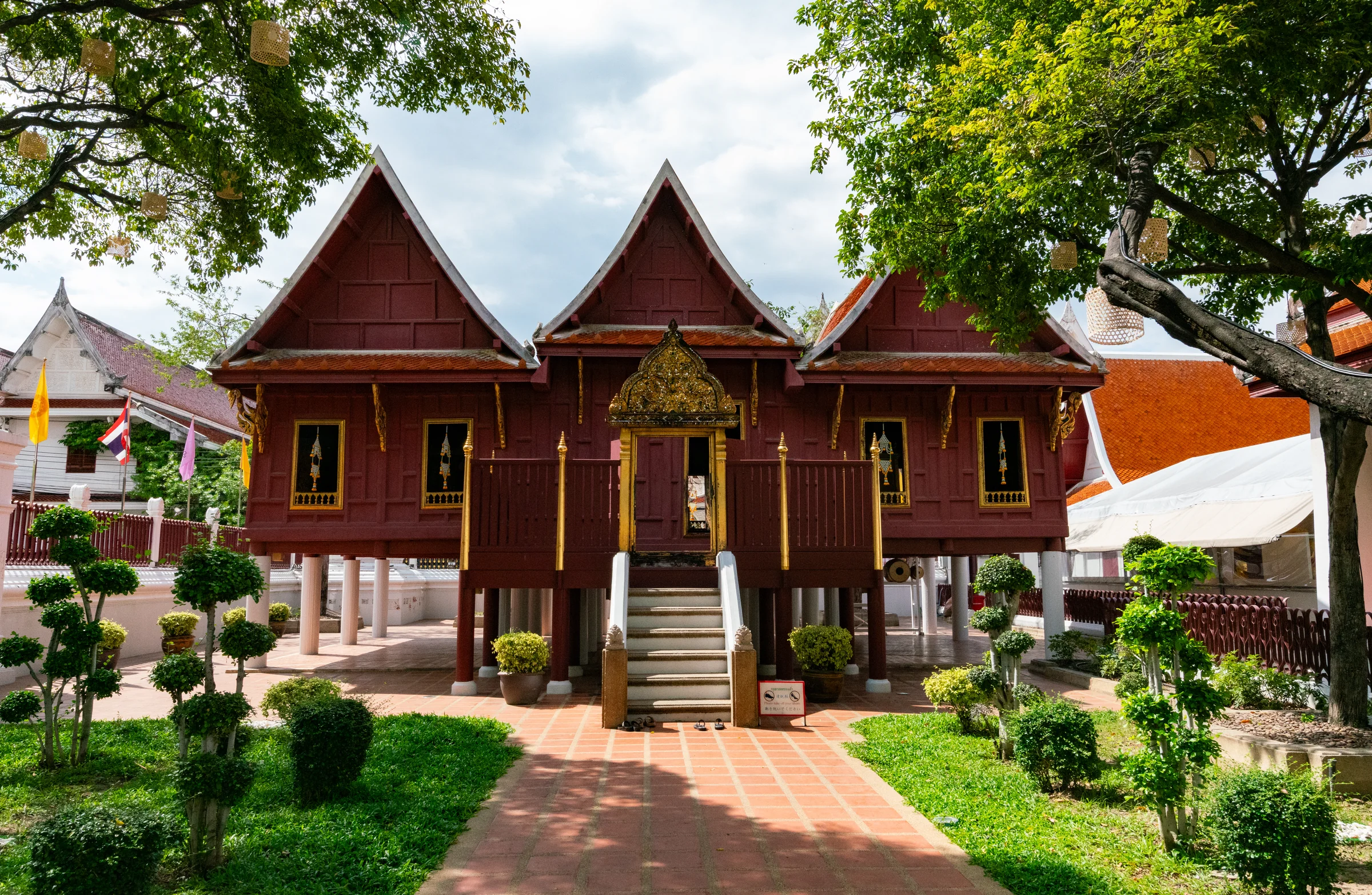 Thailand, photograph 6 of 10, by Sam Rose.